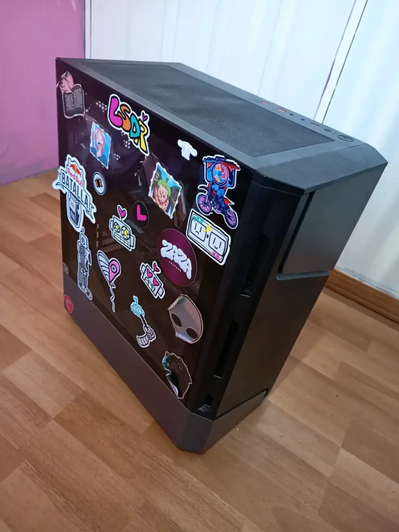 Se vende PC conversable - 3