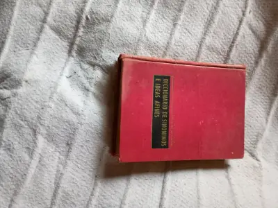 Diccionario de sinónimos rojo - miniatura 1