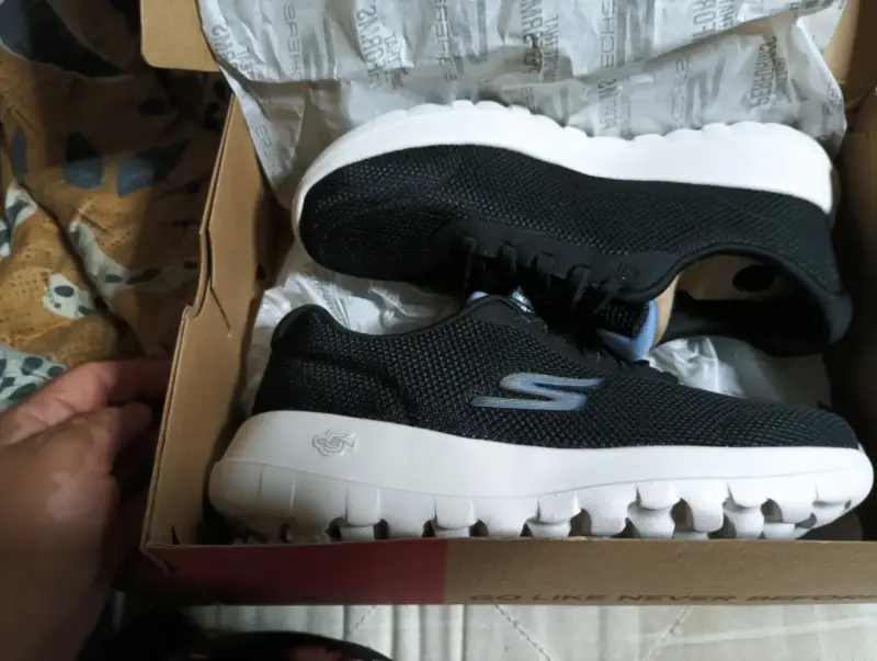 Zapatillas Skechers Go Walk Joy negras - 3