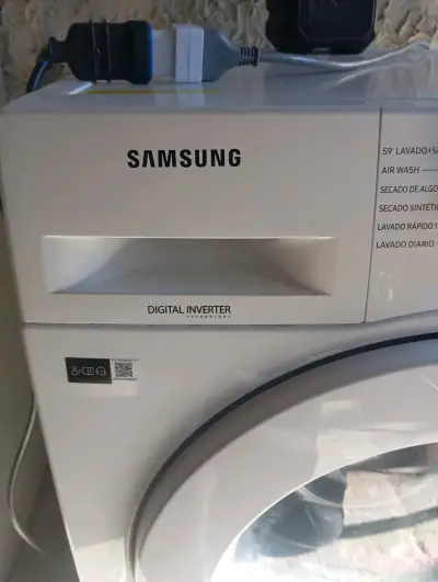 Lavadora secadora Samsung Digital Inverter - miniatura 1