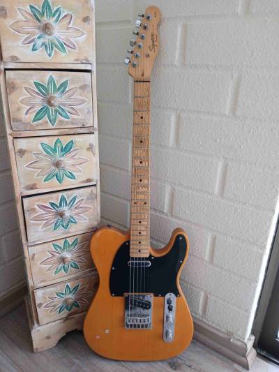 Guitarra eléctrica  Squier by Fender vintage - miniatura 1