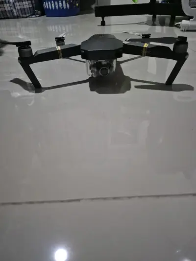 Dron y Baterías DJI Mavic usadas - miniatura 3