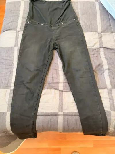 Jeans maternales azul claro y negro - miniatura 5