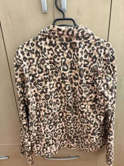 Chaqueta estampado animal print - miniatura 2