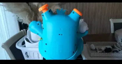 Juguete interactivo azul - miniatura 2