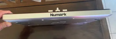 Controlador DJ Numark Mixtrack Pro II - miniatura 5