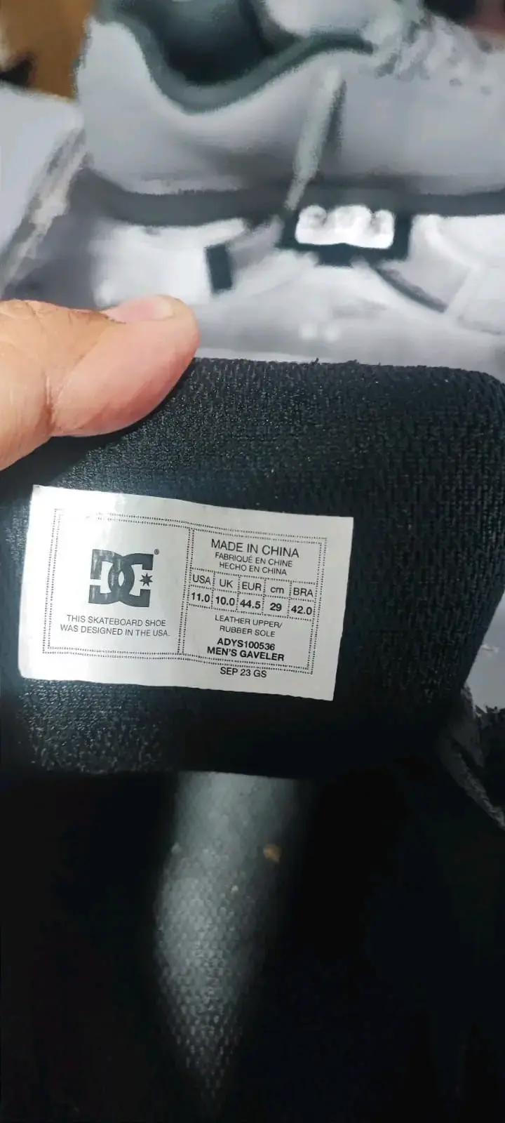 Zapatillas DC grises nuevas - 4