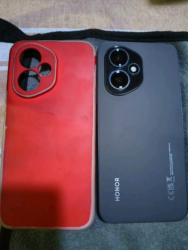 Smartphone Honor 400 con funda - 3
