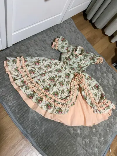 Vestido floral vintage - miniatura 2