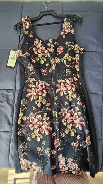 Vestido floreado azul - miniatura 4