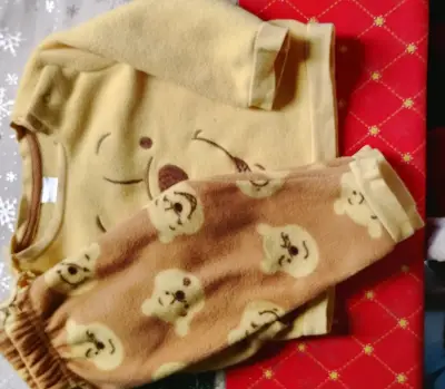 Polerón bebé Winnie the Pooh 6 meses - miniatura 3