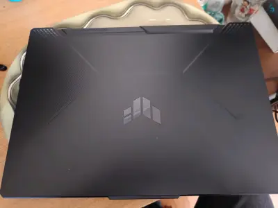 Portátil ASUS TUF Gaming F15 - miniatura 2