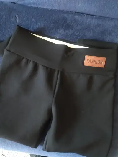 Pantalones deportivos negros - miniatura 1