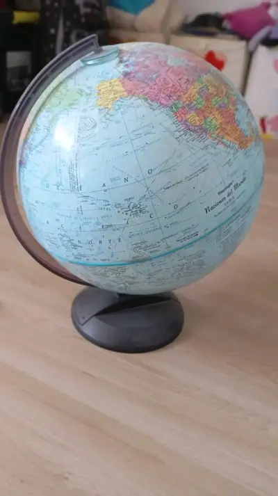 Globo Terráqueo - miniatura 1