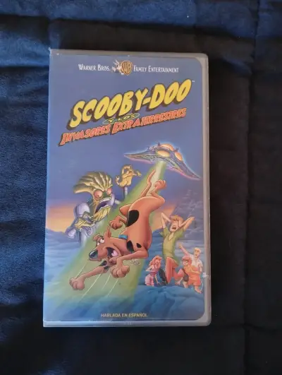 Película VHS Scooby-Doo y los Invasores Extraterrestres - miniatura 1