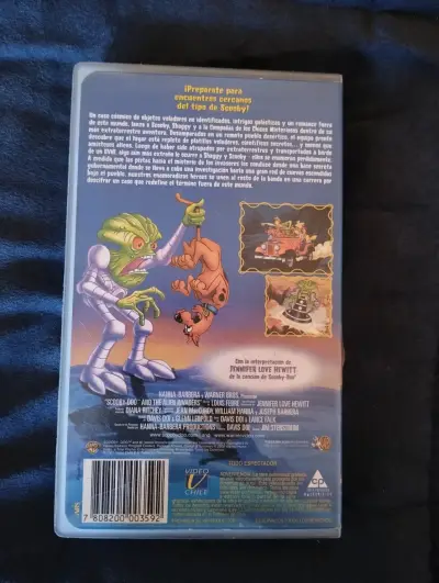 Película VHS Scooby-Doo y los Invasores Extraterrestres - miniatura 2