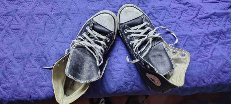 Zapatillas  negras Converse cuero - 2