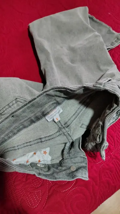 Jeans gris efecto metalizado talla 8, pillín - miniatura 3