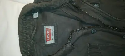 Chaqueta marrón con bolsillos Levi's nueva sin eti - miniatura 4
