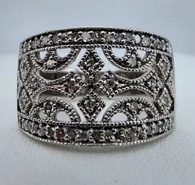 Anillo de plata con puntos de diamantes - miniatura 1