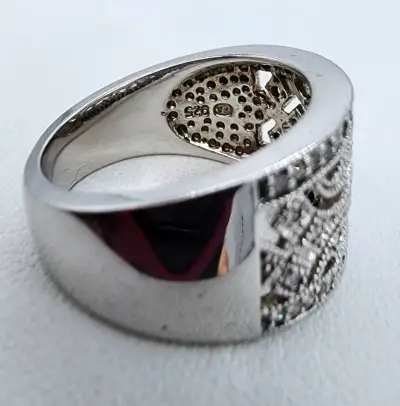 Anillo de plata con puntos de diamantes - miniatura 4