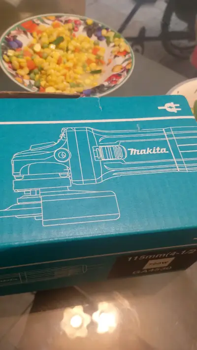 Esmeril angular en caja - miniatura 2