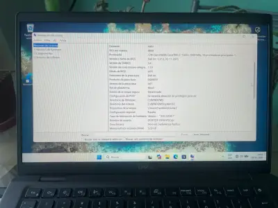 Notebook Dell Latitude 7330 Core i7 12th Gen - miniatura 1