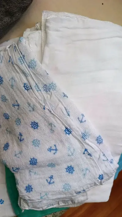 Pañales de tela reutilizablesy frazadas - miniatura 4