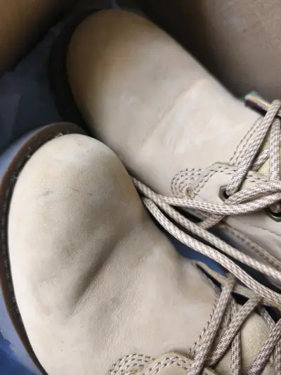 Botines CAT marrones - miniatura 2