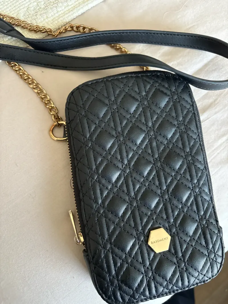 Cartera negra acolchada pequeña - 2