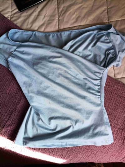 Polera celeste acinturada de mujer - miniatura 1