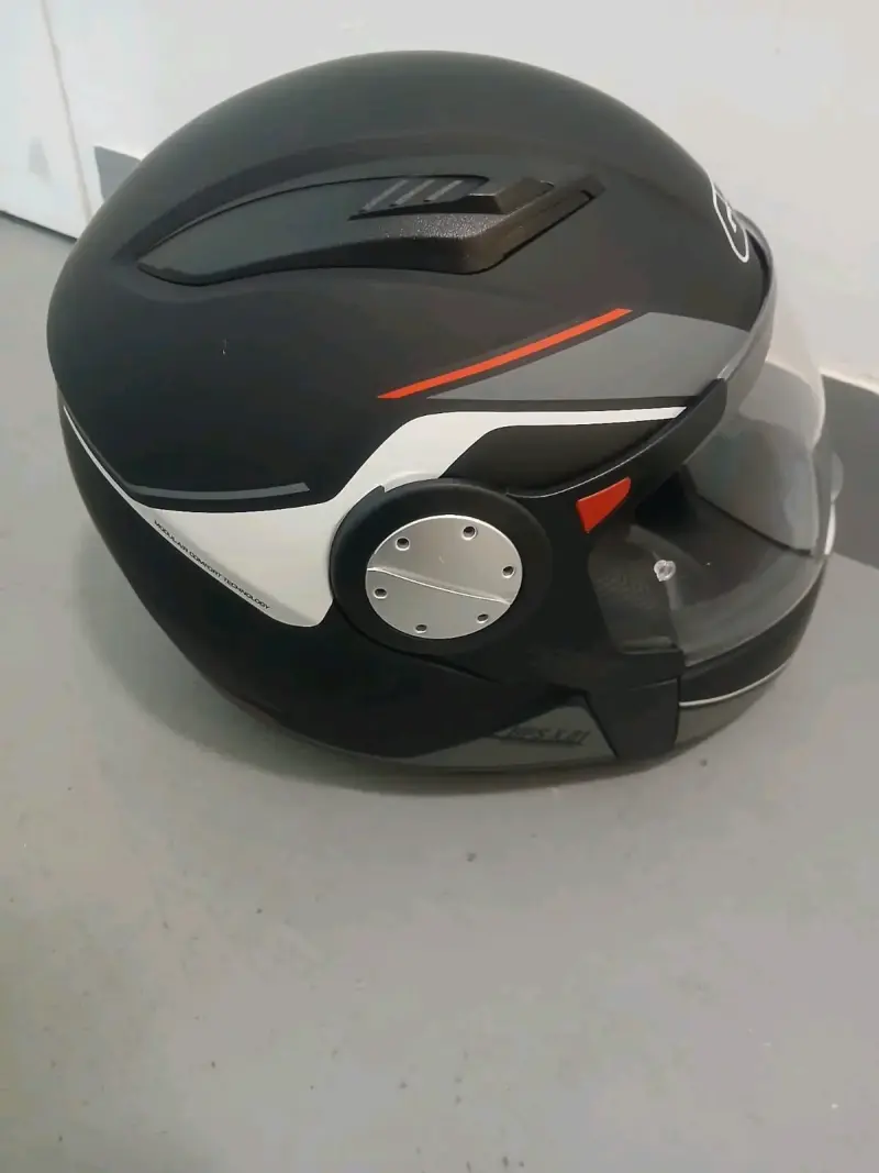 Casco de moto GIVI negro - 2