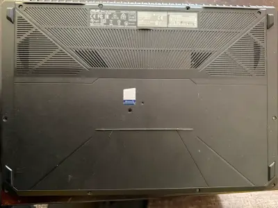 Laptop ASUS TUF Gaming - miniatura 3