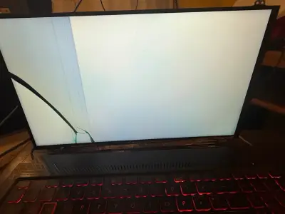 Laptop ASUS TUF Gaming - miniatura 4
