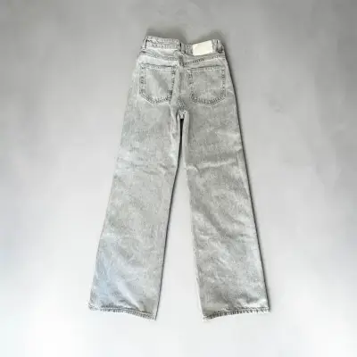 Jeans gris claro - miniatura 2