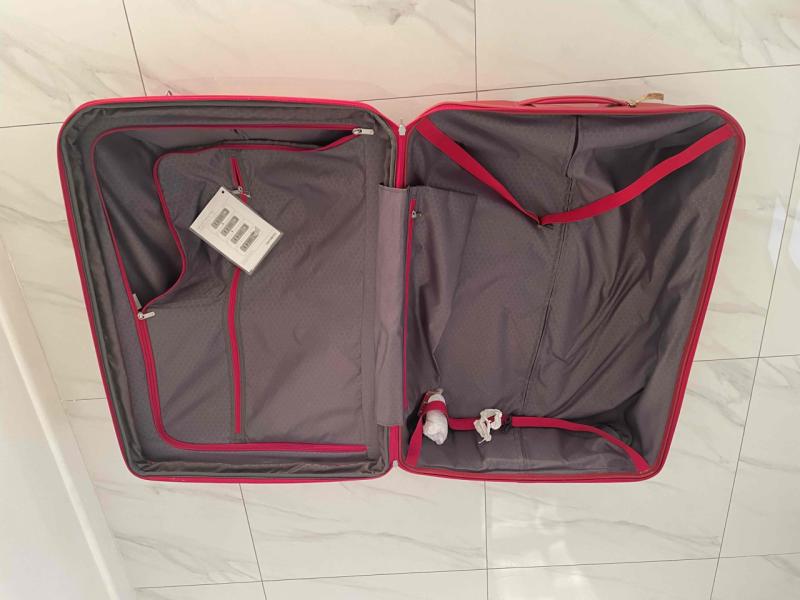 Maleta roja grande con ruedas - 2