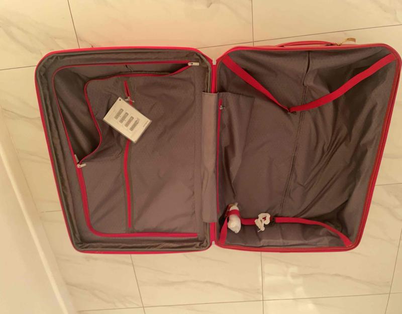 Maleta roja grande con ruedas - 3