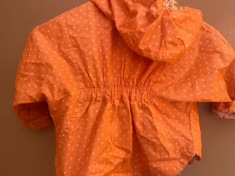 Chaqueta niña con capucha talla 2 - 3
