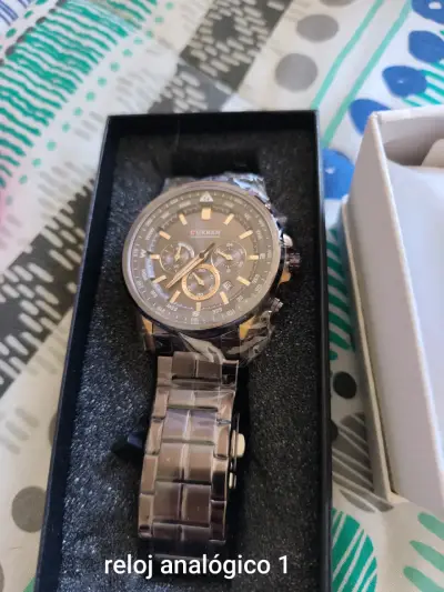 Reloj analógico Curren - miniatura 1
