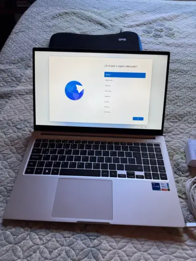 Notebook Samsung Galaxy Book3 - miniatura 1