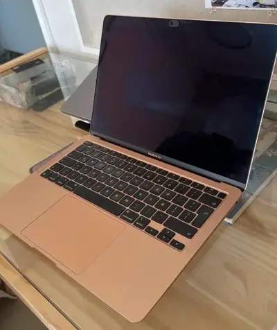 Laptop Apple MacBook Air RoseGold M1 - miniatura 2