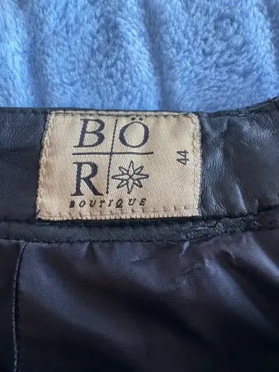 Pantalones de cuero negros Bor Boutique - miniatura 3