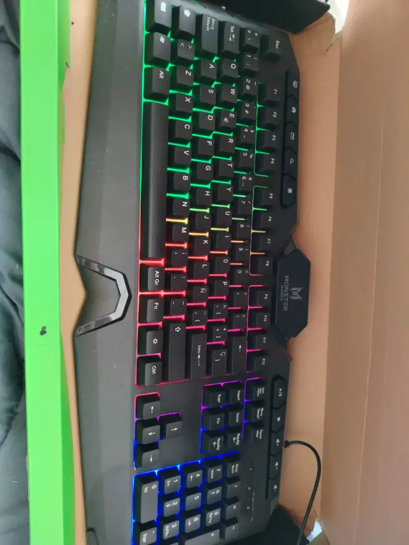 Teclado mecánico retroiluminado - 1