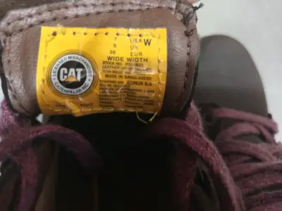 Bototos Caterpillar marrones para mujer - miniatura 4