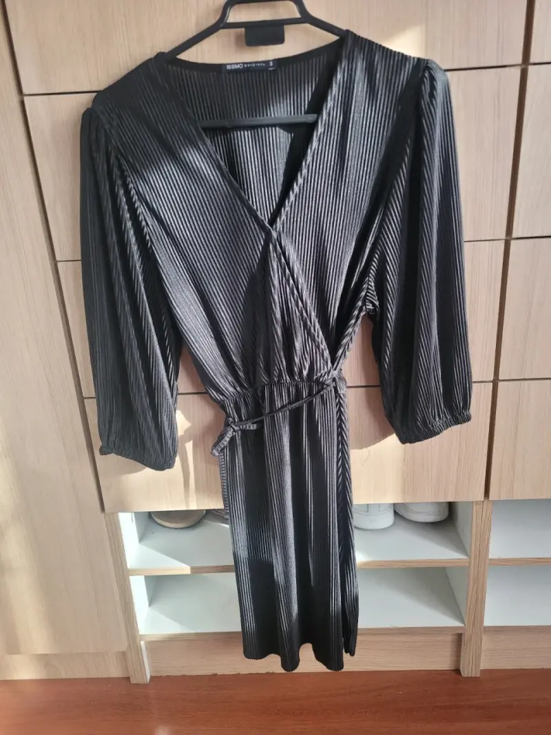 Ropa en buen uso pocas posturas - 4
