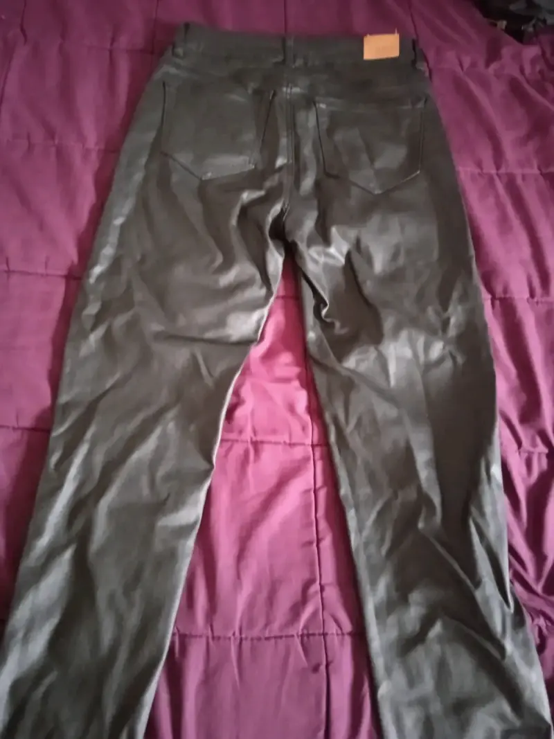 Pantalones negro ecocuero mujer - 2