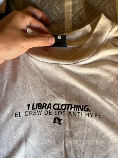 Polera blanca 1 Libra Clothing - miniatura 2