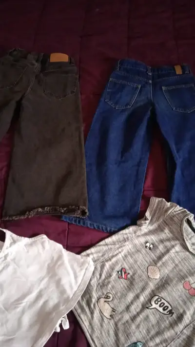 Pack lote niña 2 Jean y 2 poleras - miniatura 2