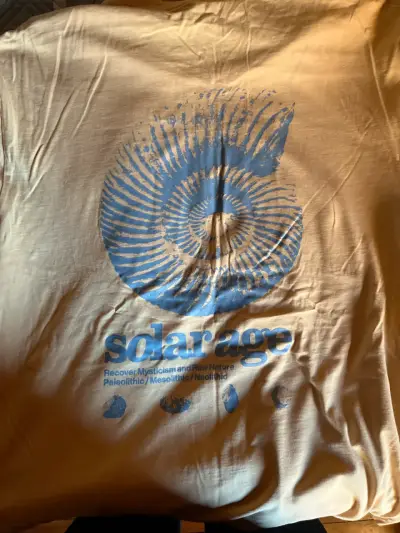 Polera beige con logo Solar Age - miniatura 3