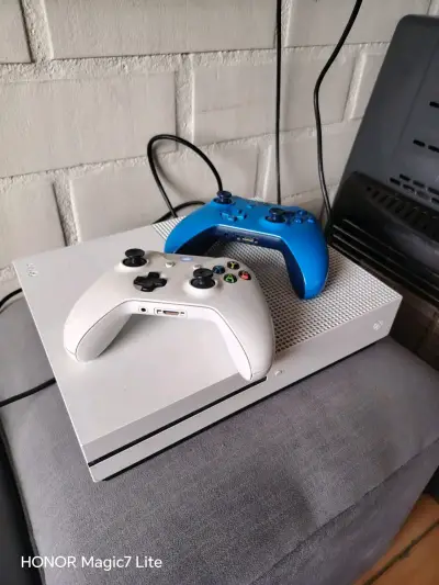 Xbox one s - miniatura 1